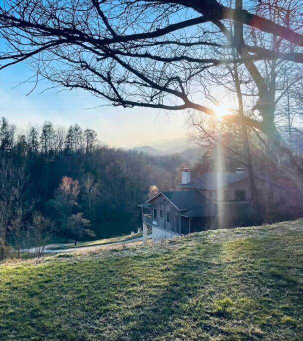 Lazy Bear Cabin Near Nantahala Outdoor Center And Bryson City Buitenkant foto
